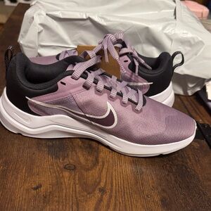 Nike Women’s Purple and Black Athletic Sneakers